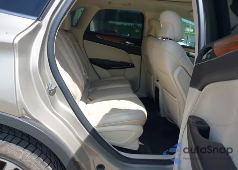 2015 Lincoln Mkc z USA, uszkodzony, nr VIN 5LMTJ2AH2FUJ31628